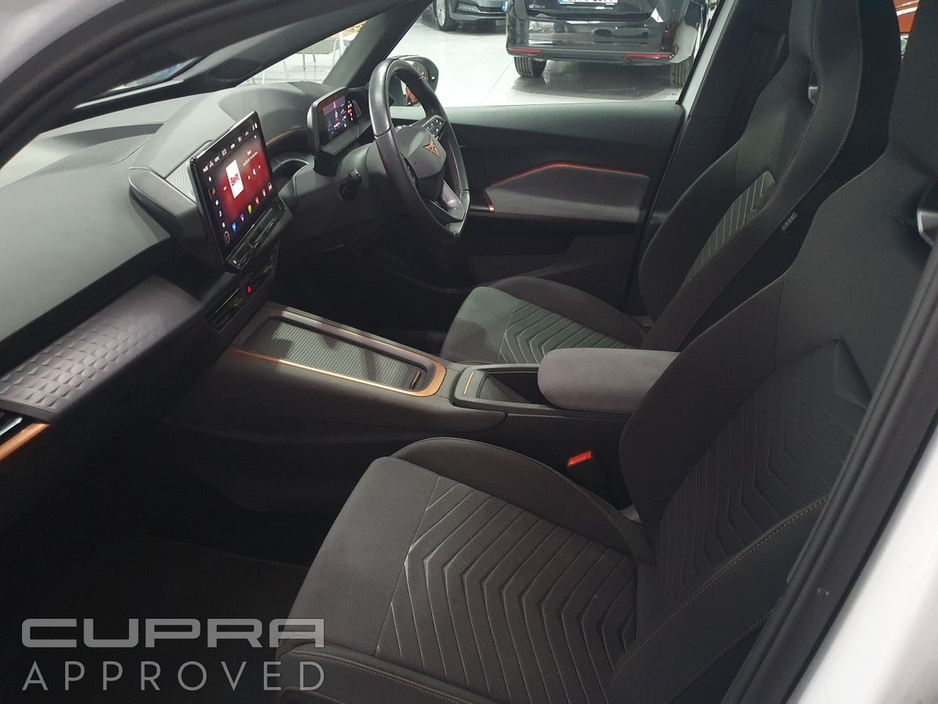 2024 Cupra Born - image 8