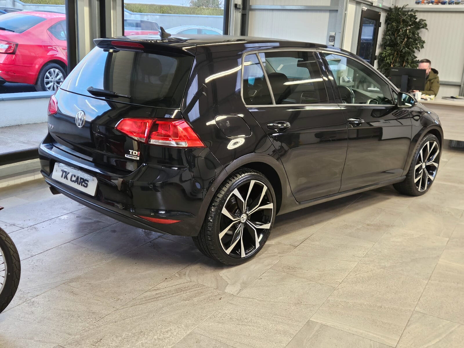 2016 Volkswagen Golf 1.6 TDI 5DR 110HP BlueMotion