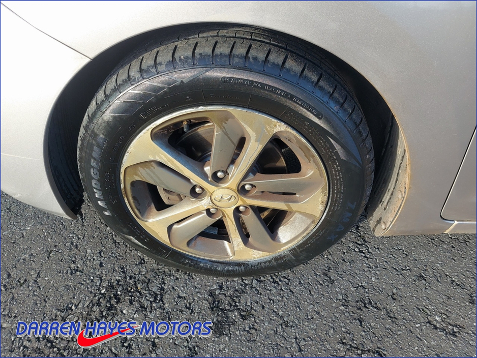 2016 Hyundai i30 1.6 DELUXE 5DR €8,445