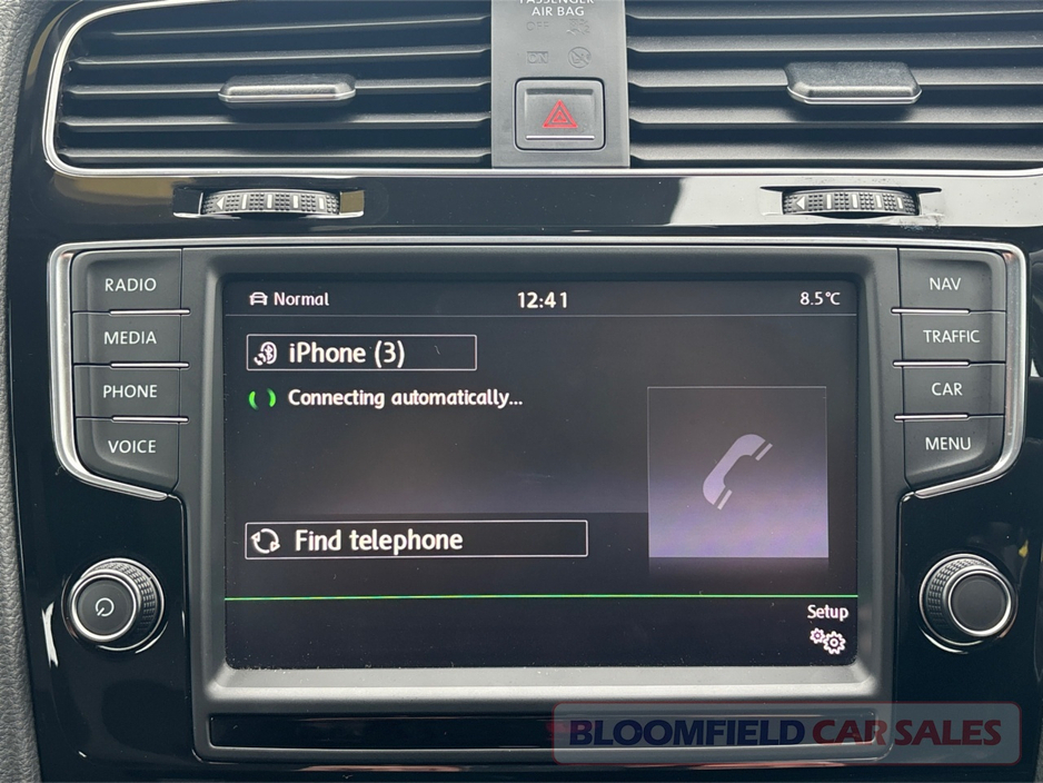 2014 Volkswagen Golf 1.4 HIGHLINE , AUTO // LOW MILEAGE €12,950