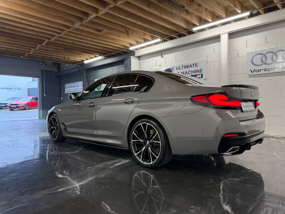 2021 BMW 5 Series - image 5