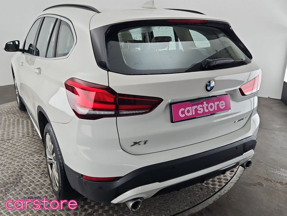2020 BMW X1 - image 15