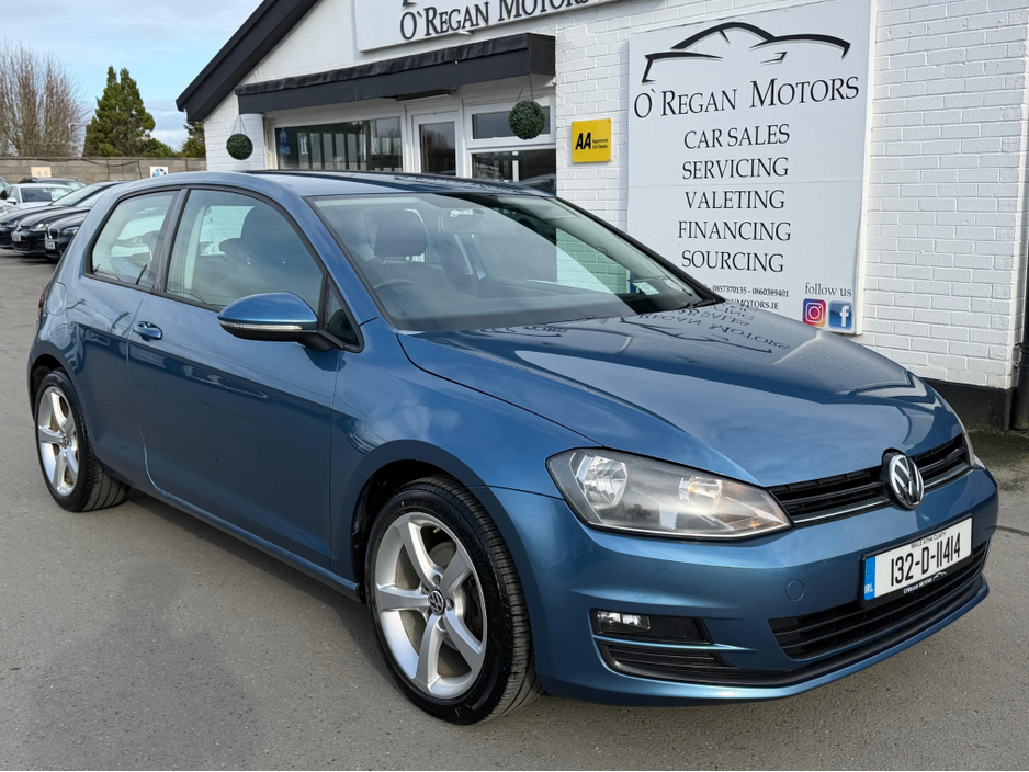2013 Volkswagen Golf - image 9