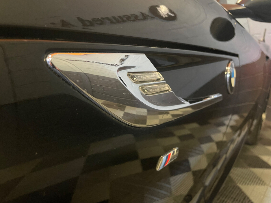 2015 BMW Z4 - image 26