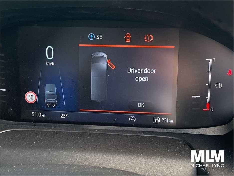 2025 Ford Transit 350 MWB HR Trend (V) Price Ex VAT, *Tow Bar, Metallic, LED Rear Internal lights. Beacon Light* €33,329