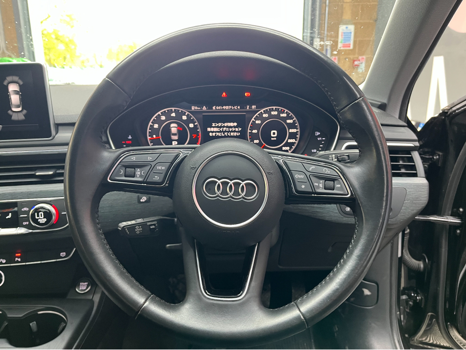 2018 Audi A4 - image 6