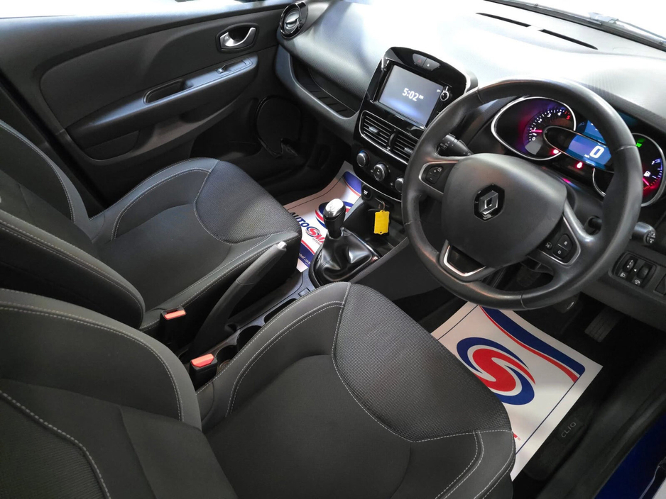 2017 Renault Clio  €10,950