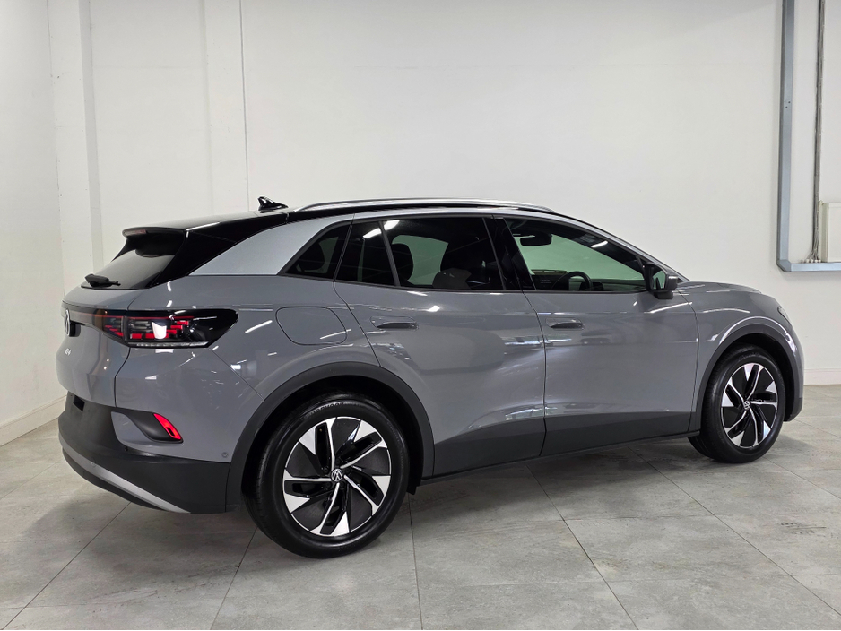 2025 Volkswagen ID.4 - image 7