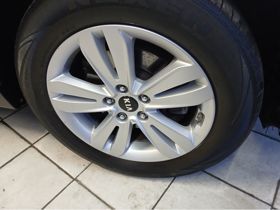 2017 Kia Sportage - image 6
