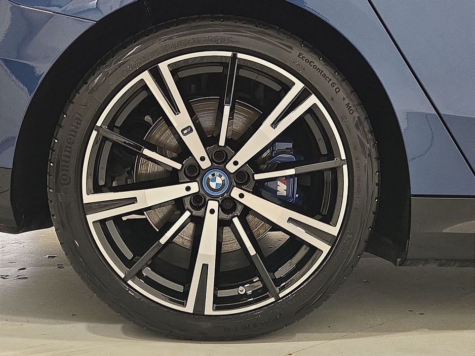 2025 BMW i5 I5 Edrive40 M Sport eDrive 40 M Sport eDrive40 340 Electric 83.9 kWh Auto