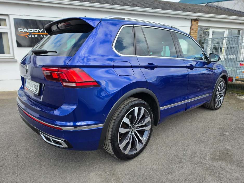 2023 Volkswagen Tiguan - image 7