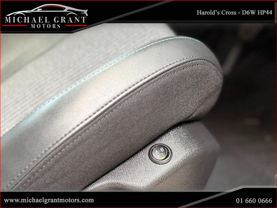 2021 Peugeot 5008 - image 27