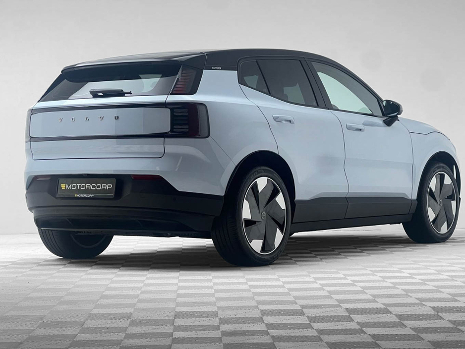 2024 Volvo EX30 PLUS PERFORMANCE AWD 69KWH 422HP €34,990