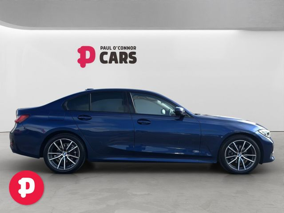 2019 BMW 3 Series - image 12