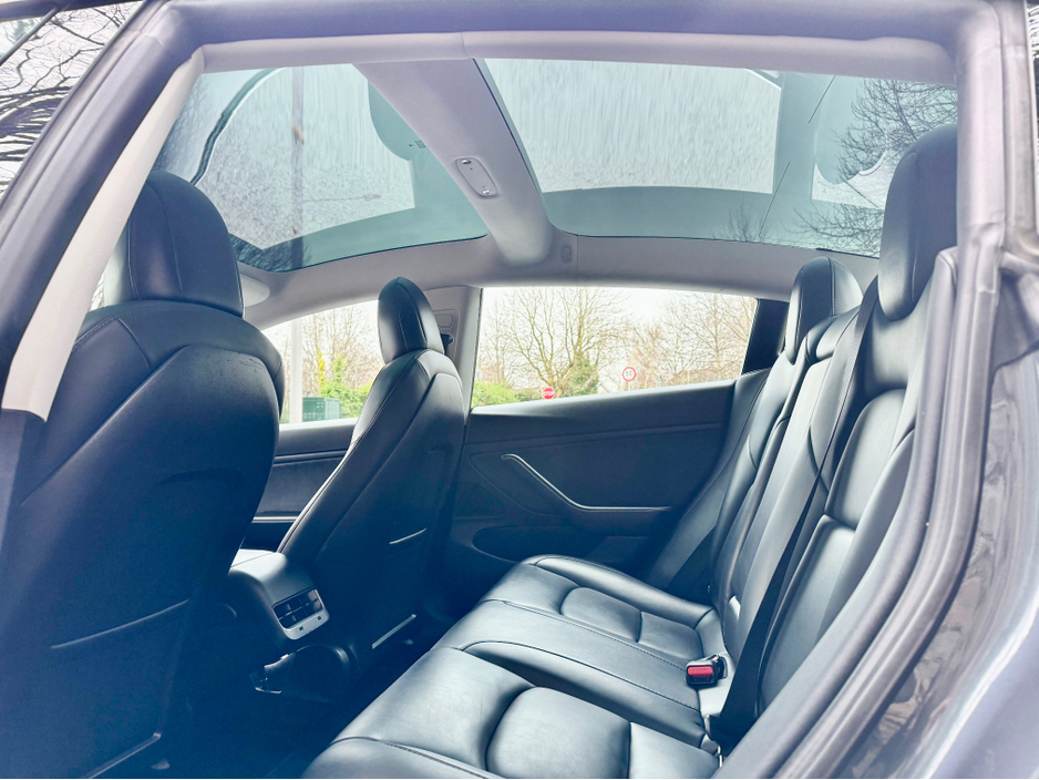 2020 Tesla Model 3 STANDARD RANGE PLUS !! €20,900