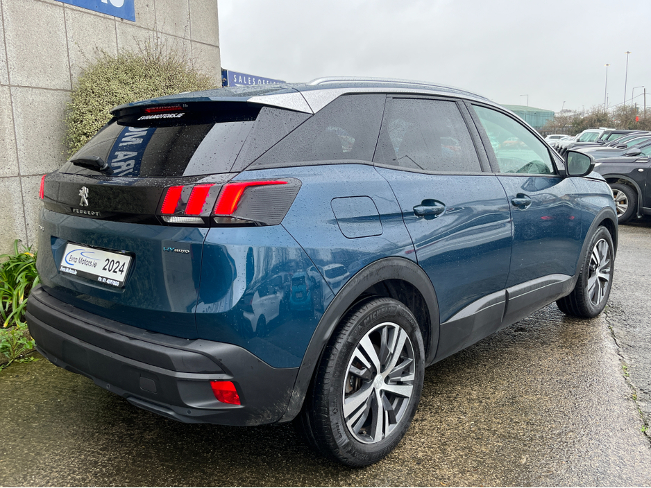 2024 Peugeot 3008 ACTIVE AUTOMATIC PETROL PLUG-IN HYBRID 1.6 //REVERSE CAMERA// €31,950