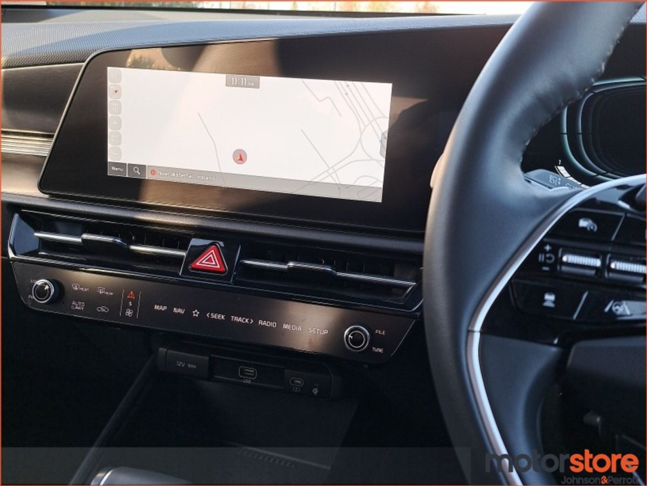 2025 Kia Niro K3 1.6 Petrol HEV (Kia Warranty / AA Membership / Bishopstown) €35,900