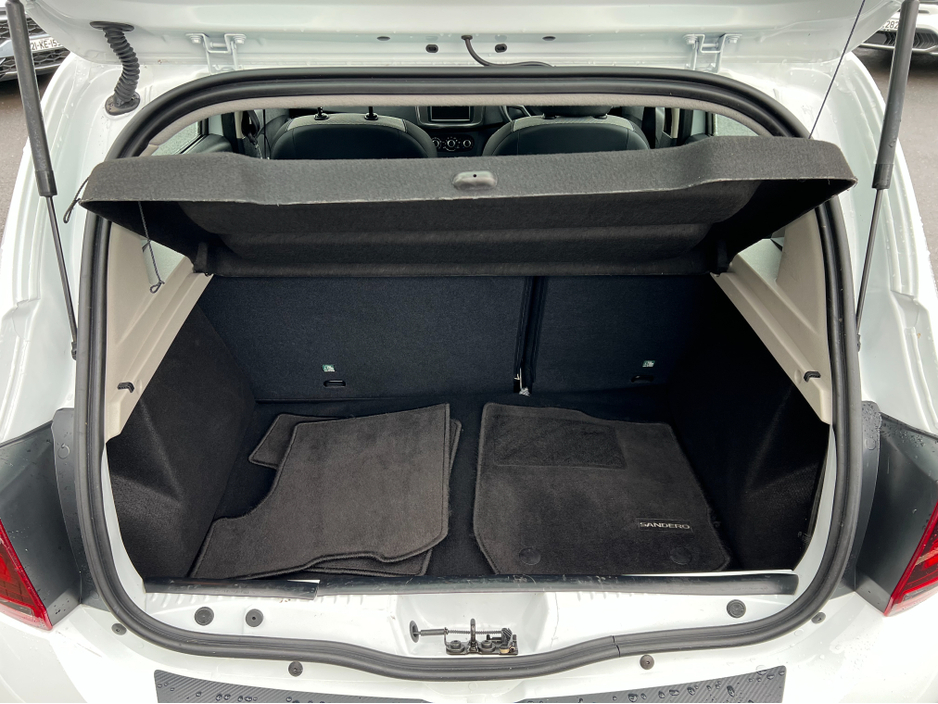 2020 Dacia Sandero STEPWAY SIGNATURE BLUE 4DR €14,950