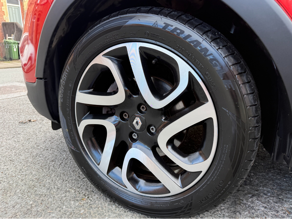 2016 Renault Captur - image 9