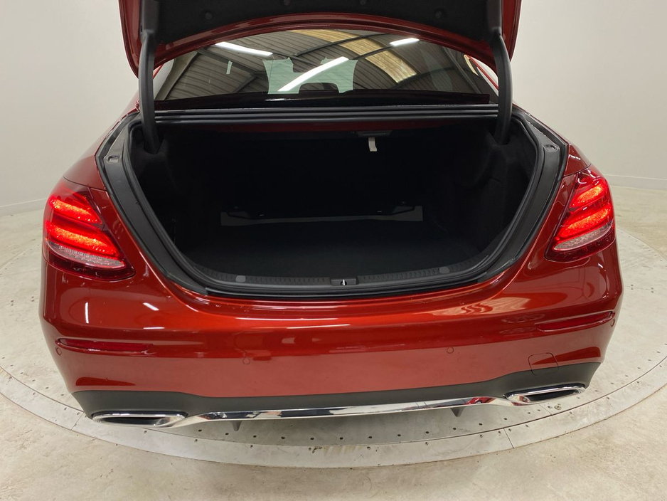 2019 Mercedes-Benz E Class - image 19