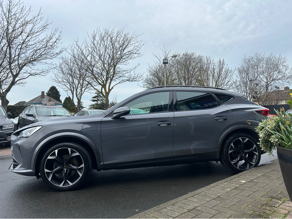 2021 Cupra Formentor - image 7