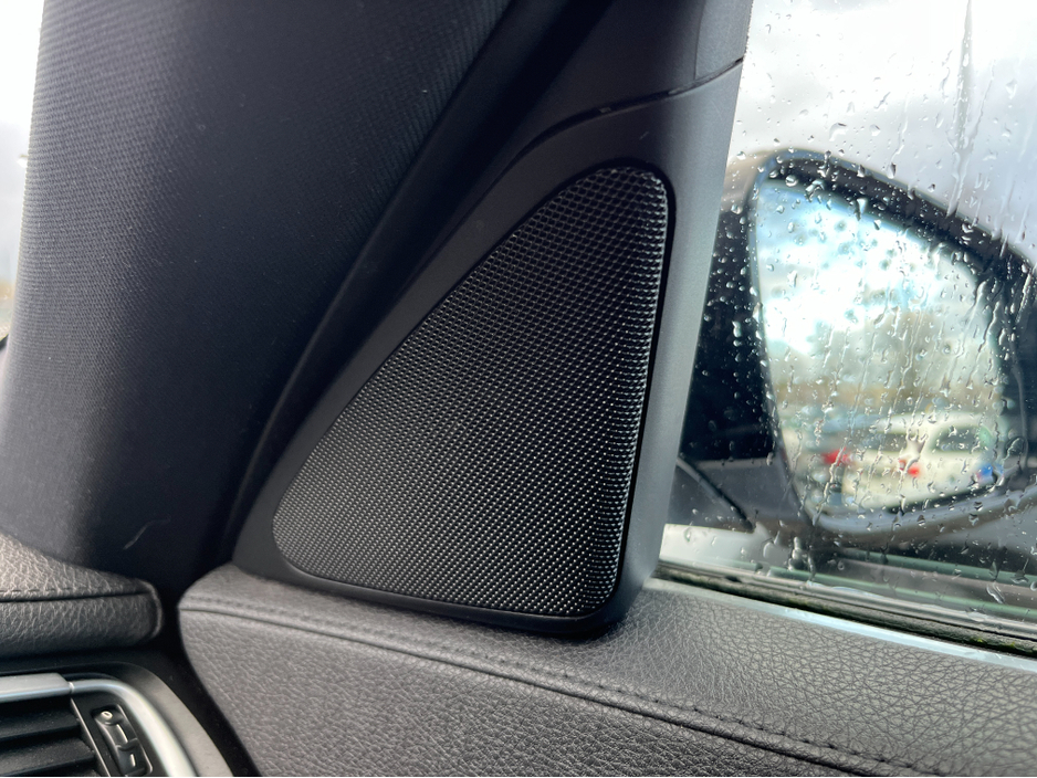 2015 BMW 7 Series 730D M-SPORT EXCLUSIVE AUTOMATIC 3.0 DIESEL //HEAD UP DISPLAY//FULL LEATHER HEATED SEATS//SOFT CLOSE DOORS//SAT NAV// €21,950