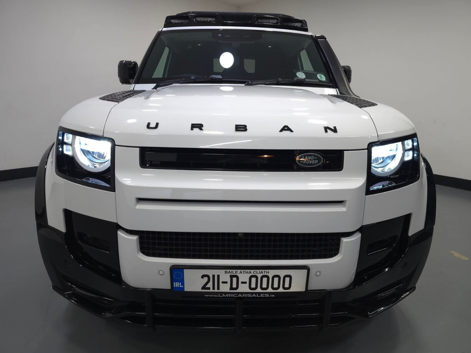 2021 Land Rover Defender  €54,950