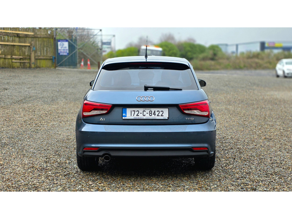2017 Audi A1 - image 8