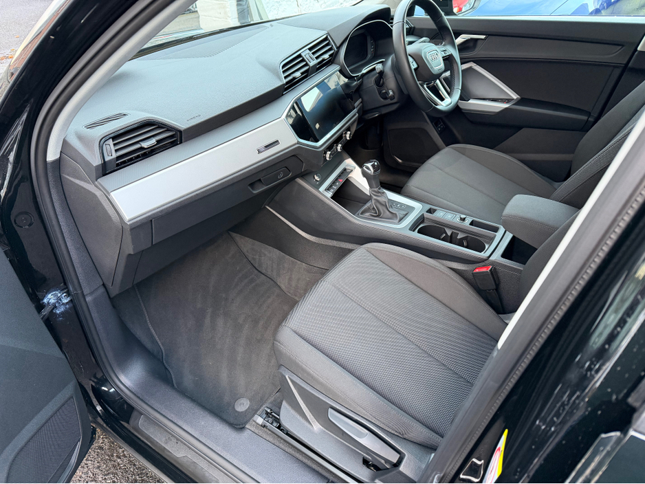 2022 Audi Q3 TECHNIK 45 TFSI E HYBRID//REVERSE CAMERA//IMMACULATE CONDITION//FINANCE PACKAGES//SIMI AND AA DEALER €35,950