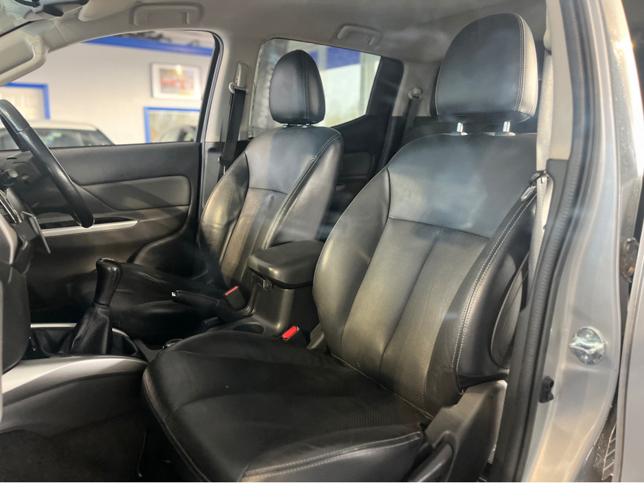 2019 Mitsubishi L200 WARRIOR DI-D 4WD DCB €23,950