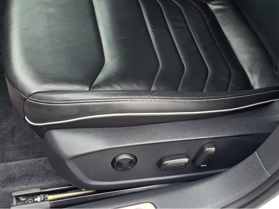 2017 Volkswagen Arteon - image 23