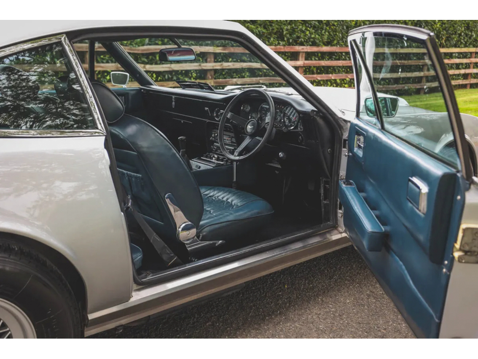 1977 Aston Martin V8 - image 20