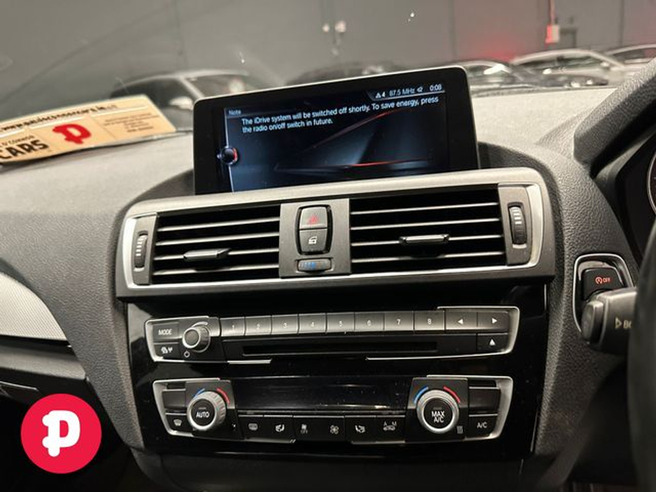 2016 BMW 1 Series - image 10