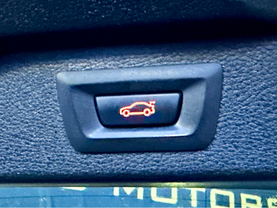 2017 BMW X5 7 SEAT XDRIVE MSPORT SUNROOF €32,450