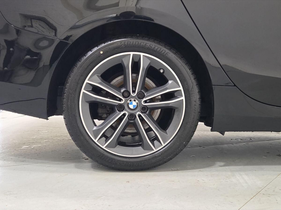 2021 BMW 2 Series - image 14