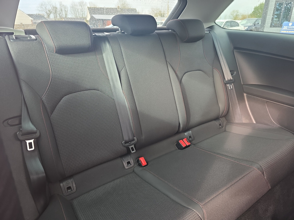 2017 SEAT Leon 2.0TDI 184PS FR €13,950