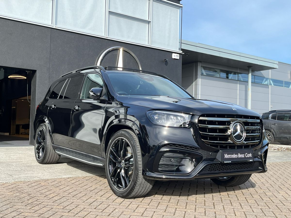 2026 Mercedes-Benz GLS - image 13