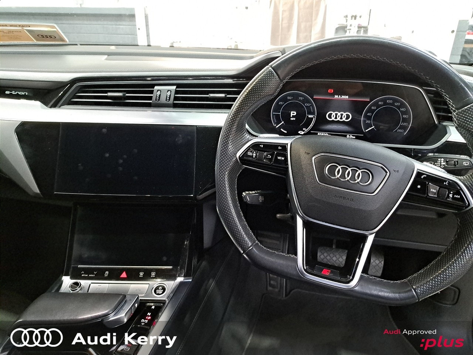 2021 Audi e-tron - image 21