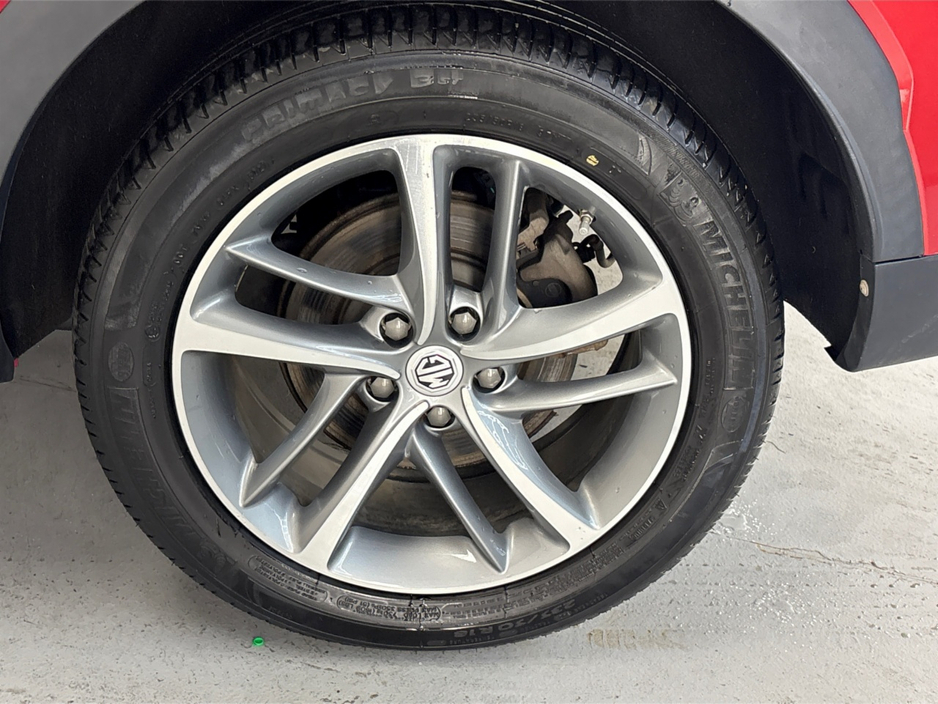 2022 MG HS - image 11