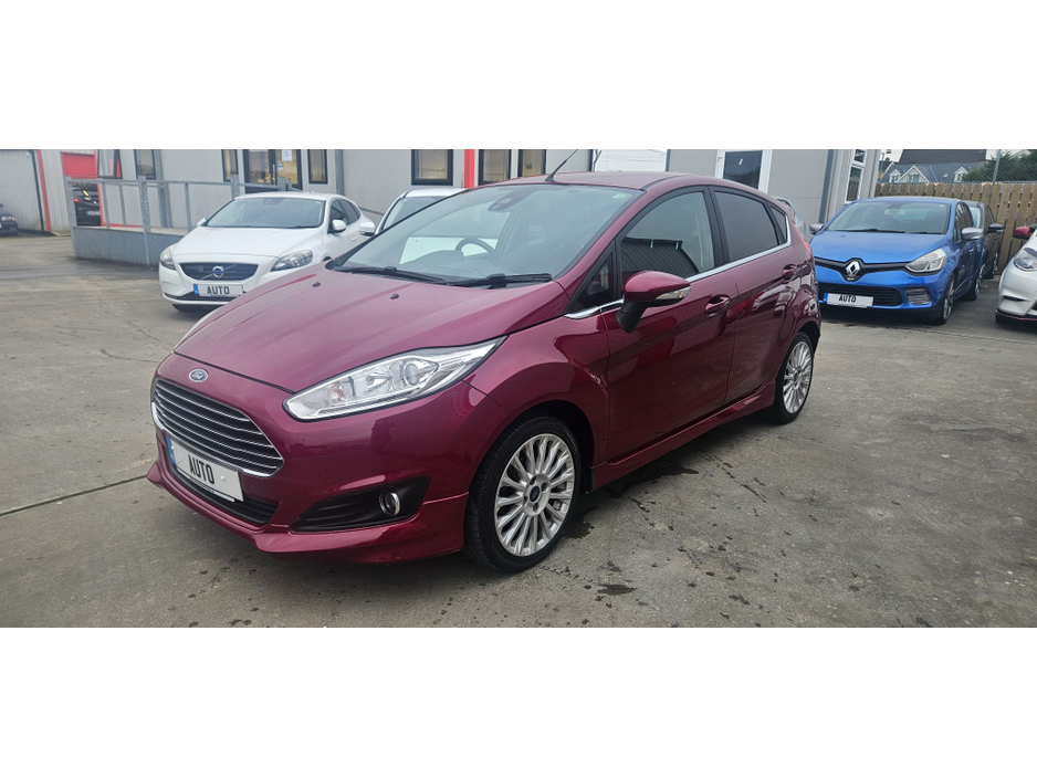 2015 Ford Fiesta - image 19