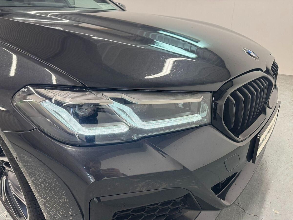 2022 BMW 5 Series 520d M Sport Saloon €42,975