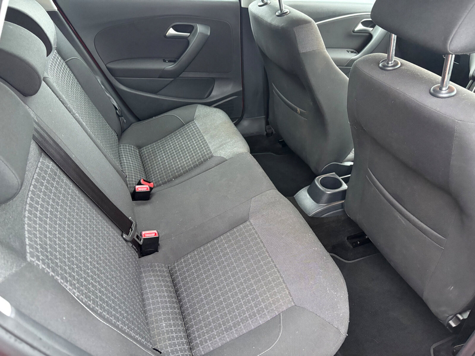 2016 Volkswagen Polo  €12,900