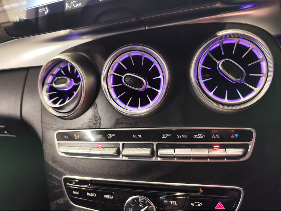 2017 Mercedes-Benz C Class - image 32