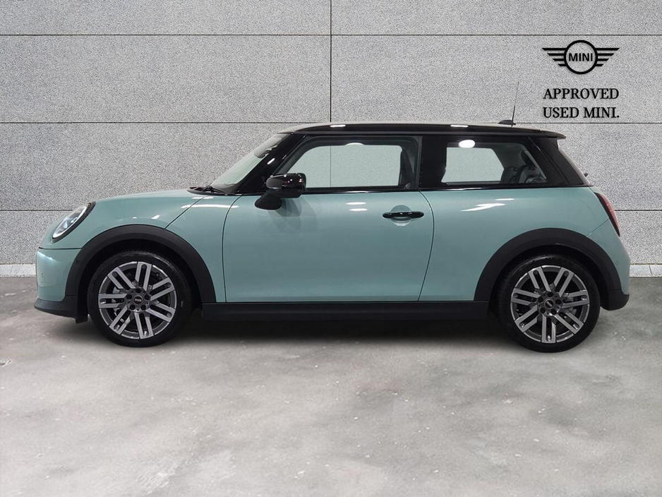 2025 MINI Hatch - image 3