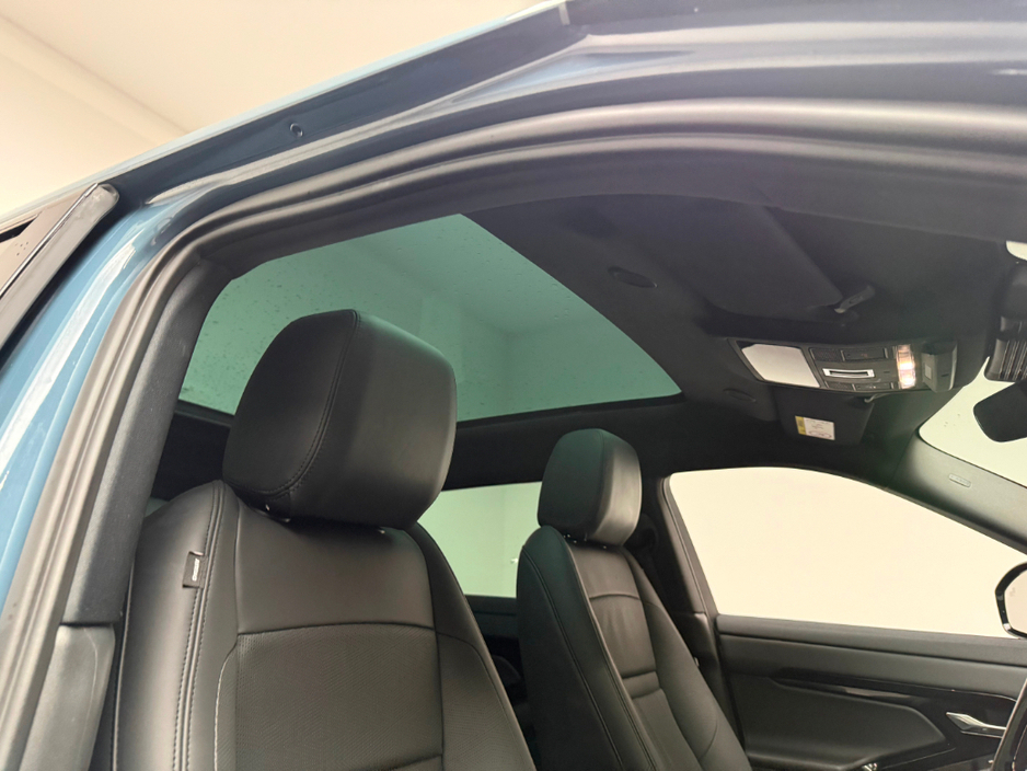 2025 Land Rover Range Rover Evoque HSE DYNAMIC P300E *PAN ROOF* €59,990