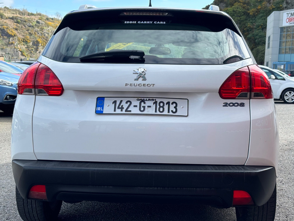 2014 Peugeot 2008 - image 14