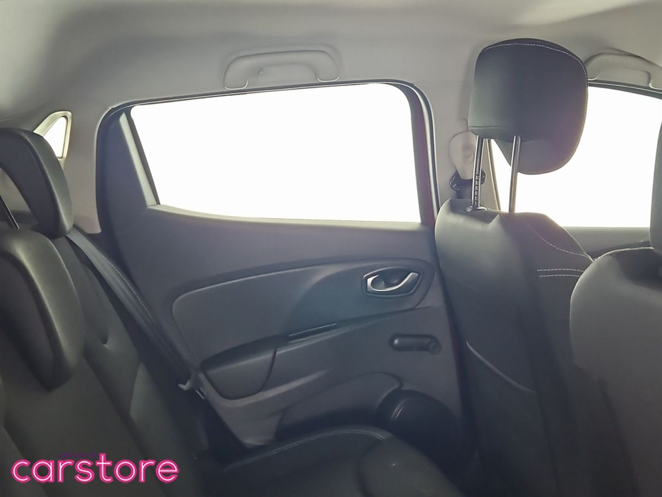 2018 Renault Clio - image 13