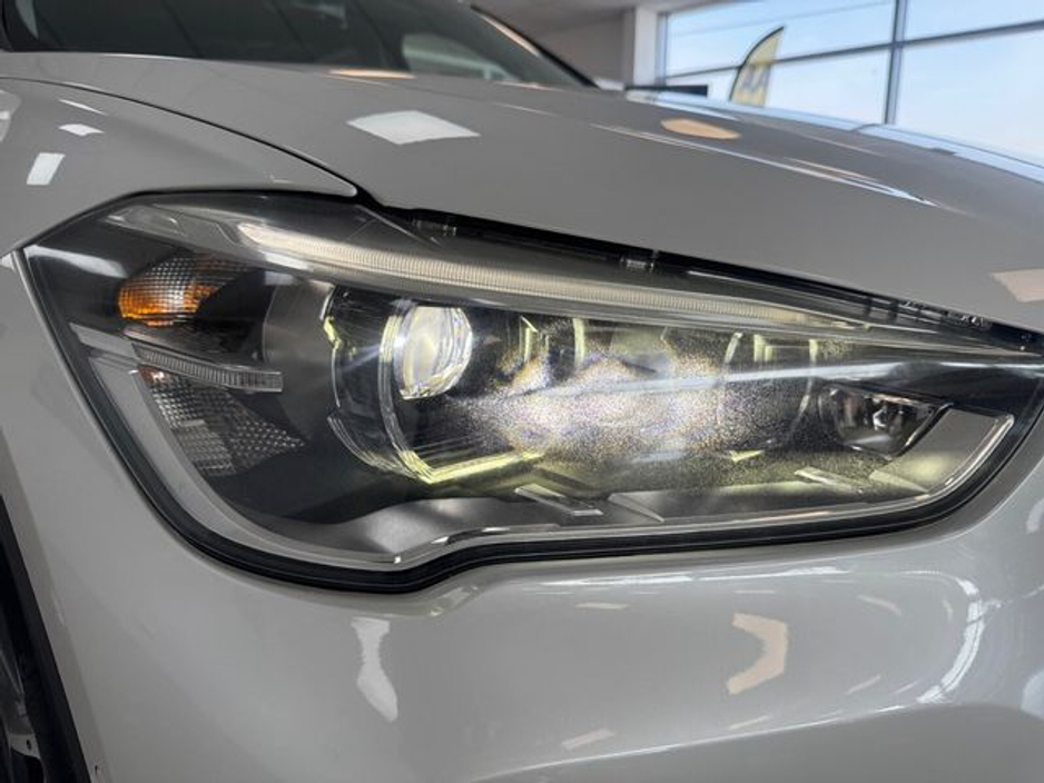 2019 BMW X1 - image 21