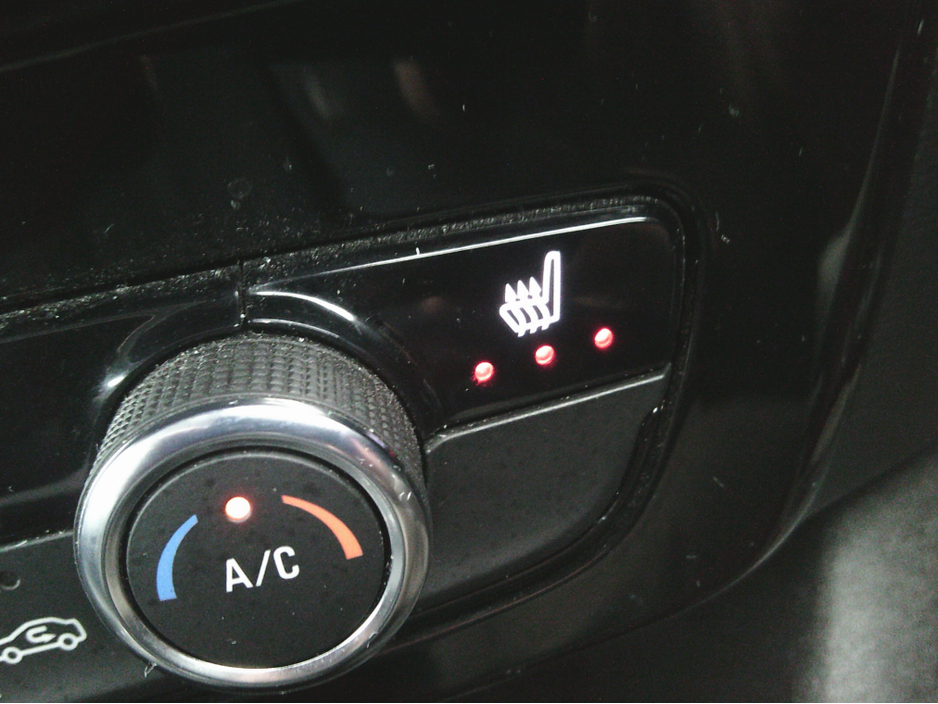 2023 Opel Mokka - image 24