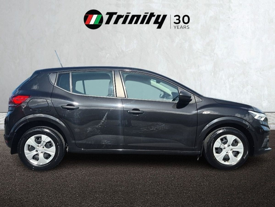 2023 Dacia Sandero - image 5